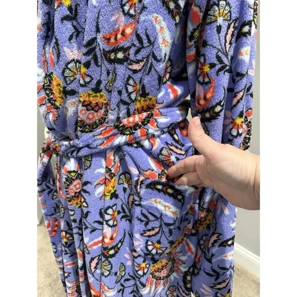 Vera Bradley Womens Purple Plush Floral Luxurious Bathrobe Mural Garden Sz 2X-3X - Picture 6 of 9
